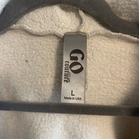 Go Couture Heather Gray V-Neck Hoodie - Picture 2 of 4